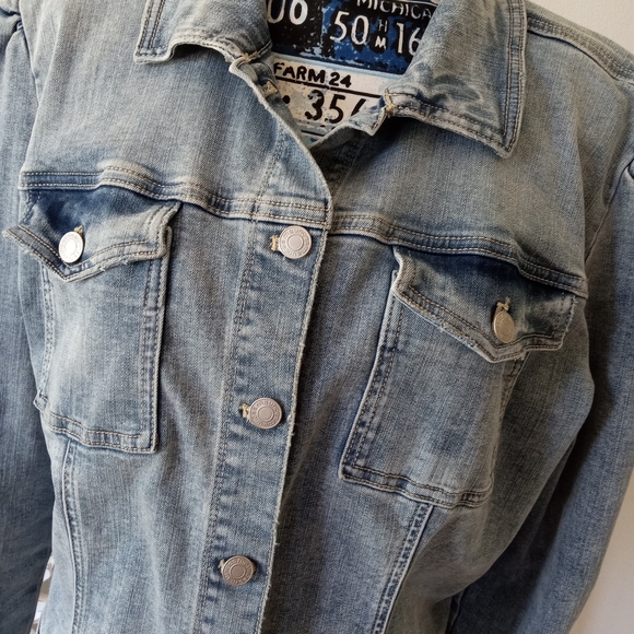 maurices XL Light Sandblast Denim Jacket - Picture 5 of 17